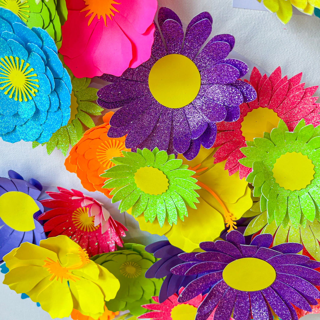 Summer Floral Letter - Super Easy Cricut Off The Mat Project