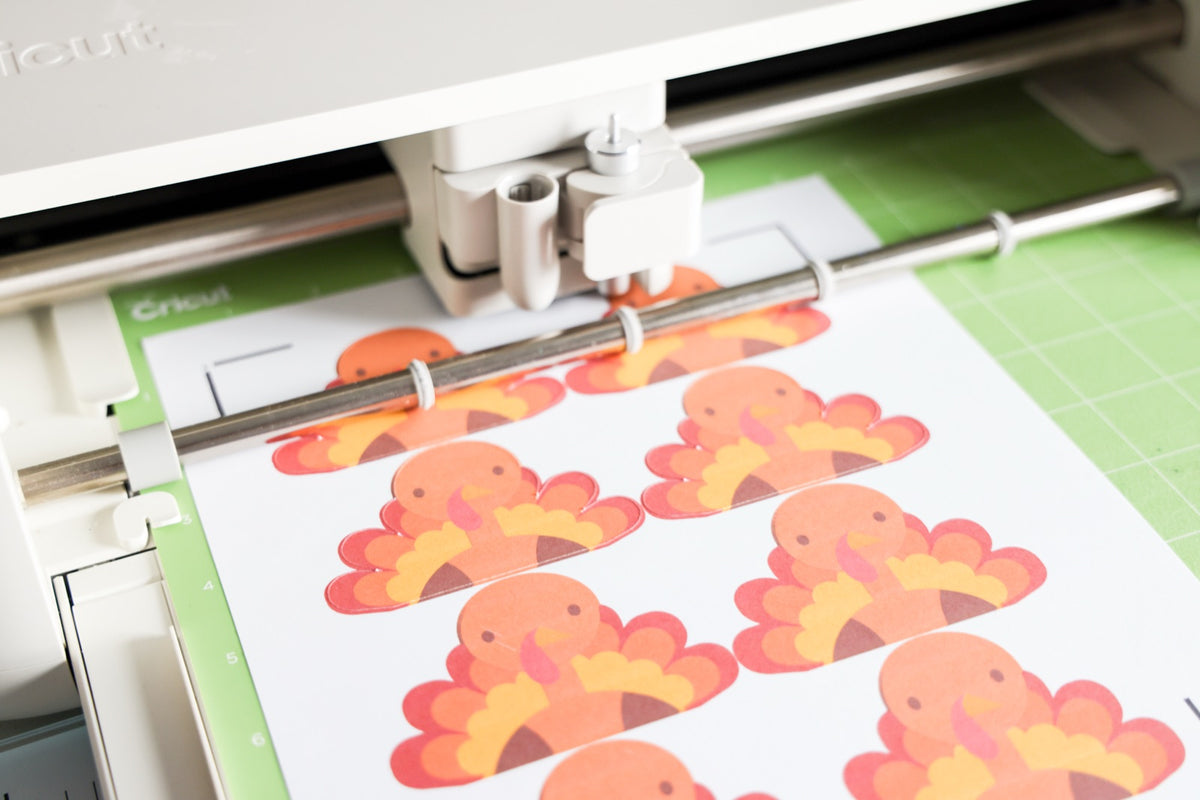 Cricut cutting printed turkeys with Print Then Cut
